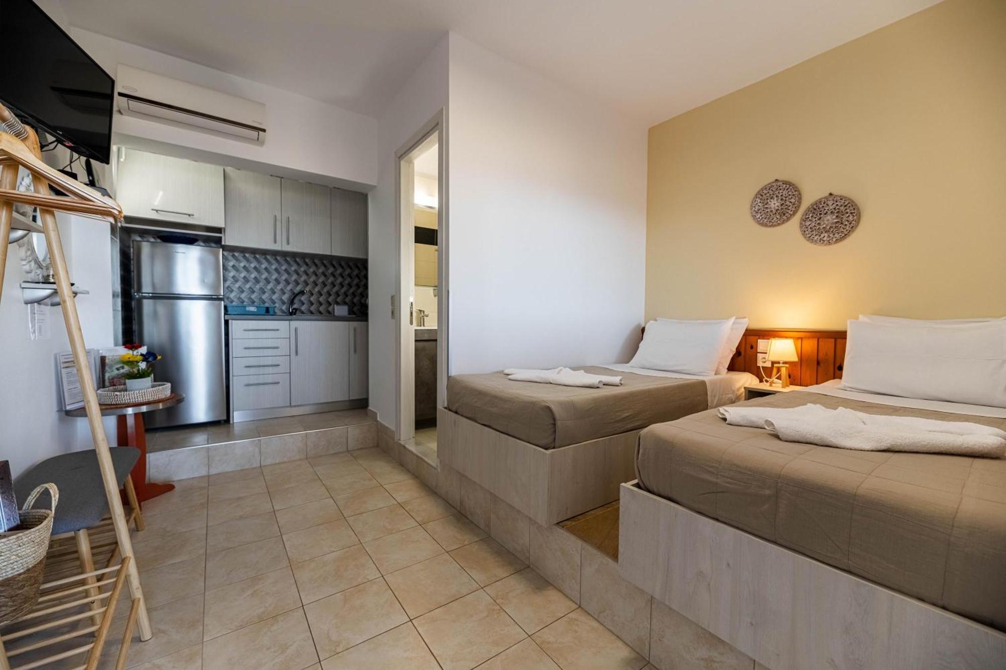 Aperanto Galazio Apartment 아크앤젤로스 외부 사진